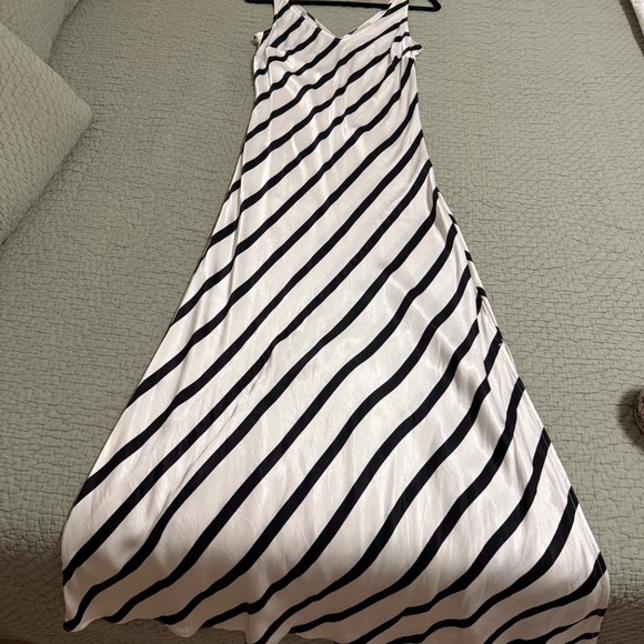 Loft Striped Maxi Dress - Picture 4 of 4